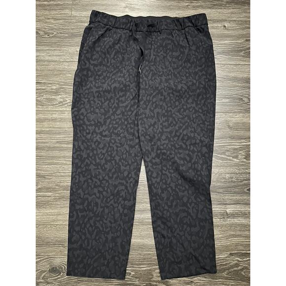 Lululemon On the Fly 7/8 Pant Formation Camo Deep Coal Multi size14 - Picture 1 of 8